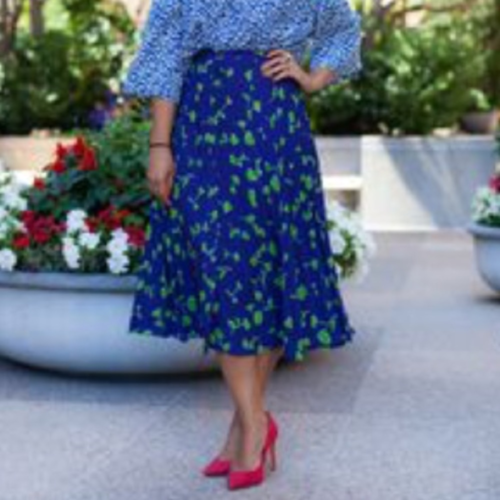 NWT Banana Republic Navy Floral Midi Skirt Pleated Blue Green Career Work Wear